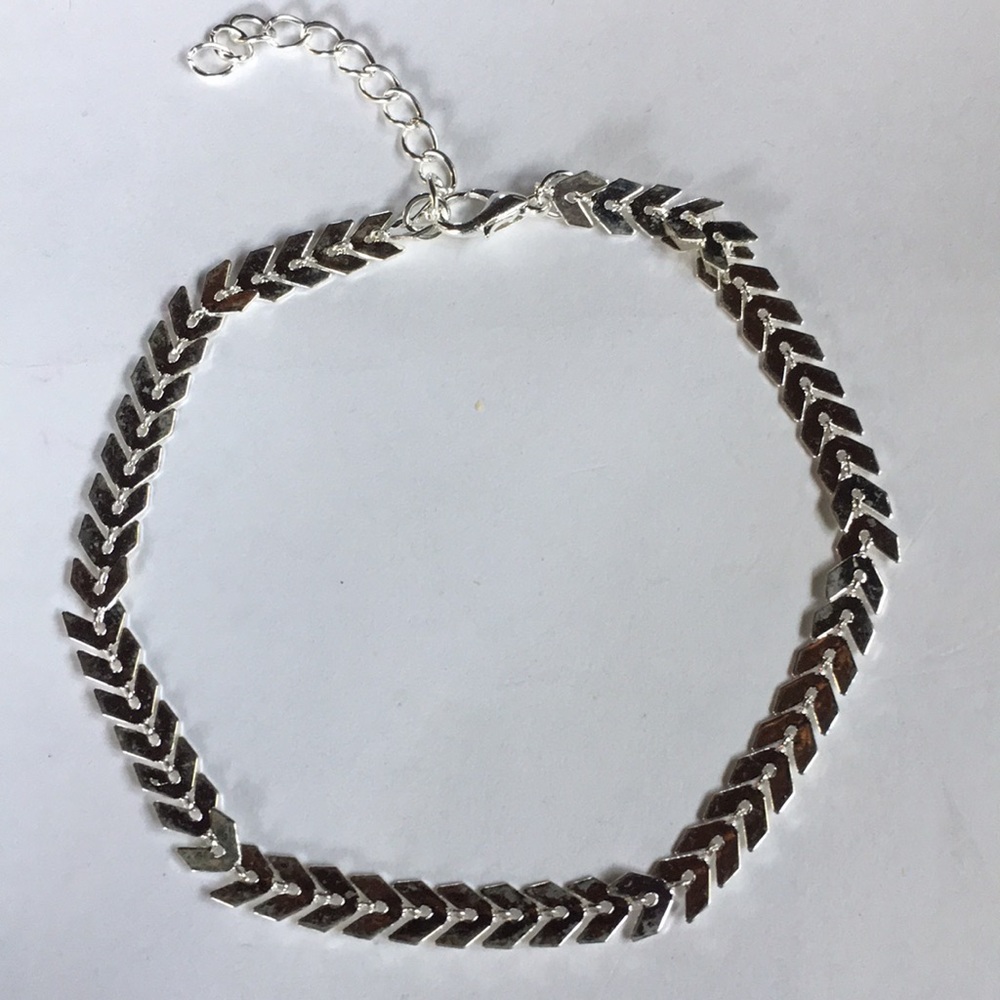 New! Chevron Ankle Bracelet - Picture 7 of 8